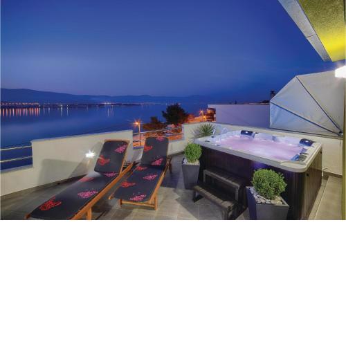 1 Bedroom Amazing Apartment In Trogir