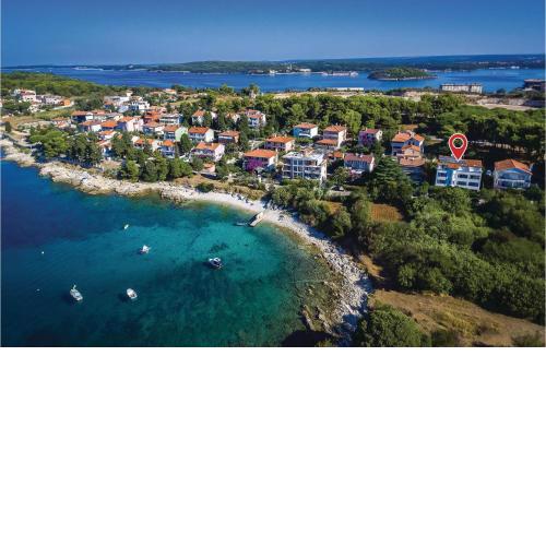 1 Bedroom Stunning Apartment In Pula