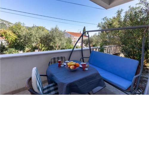 2 Bedroom Gorgeous Apartment In Kleke