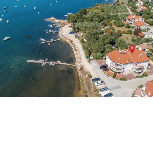 2 Bedroom Gorgeous Apartment In Medulin