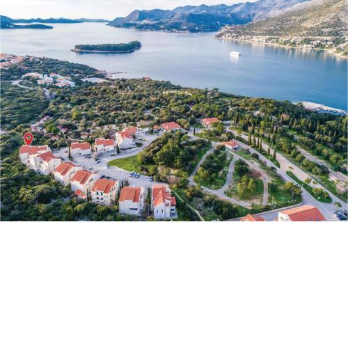 3 Bedroom Amazing Apartment In Dubrovnik