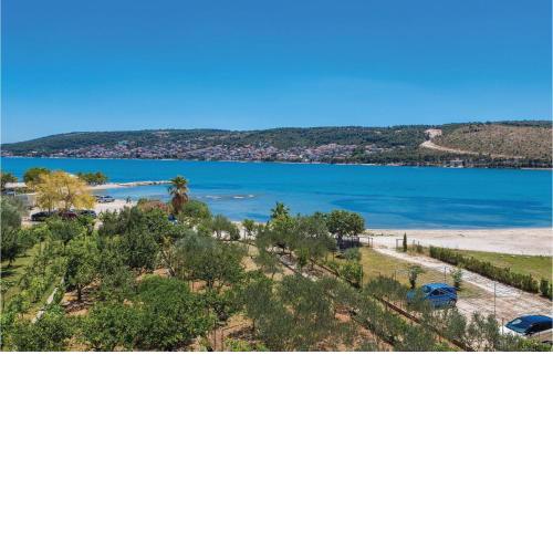 3 Bedroom Gorgeous Apartment In Trogir