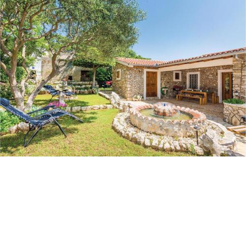 3 Bedroom Nice Home In Vir
