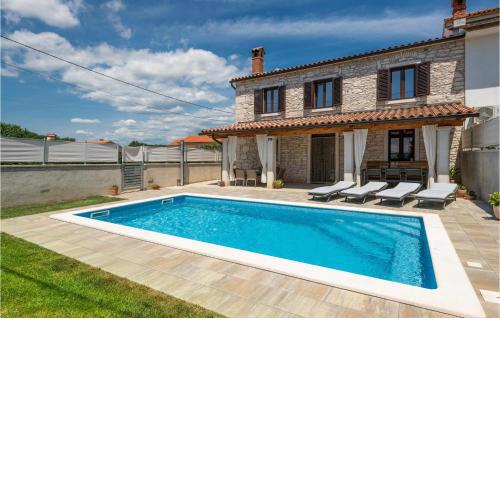 3 Bedroom Villa In Pula