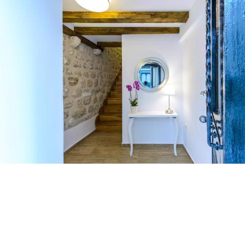 Alberto Apartment