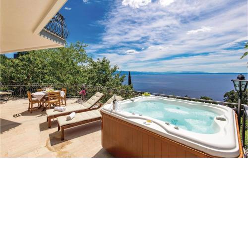 Amazing Apartment In Matulji With House Sea View