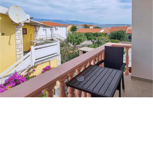Amazing Apartment In Vir With House Sea View