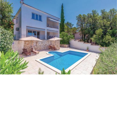 Amazing Home In Crikvenica With Wifi