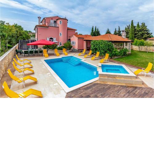 Amazing Home In Pula With Sauna