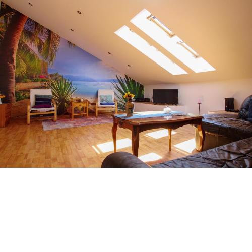 Amu Apartment