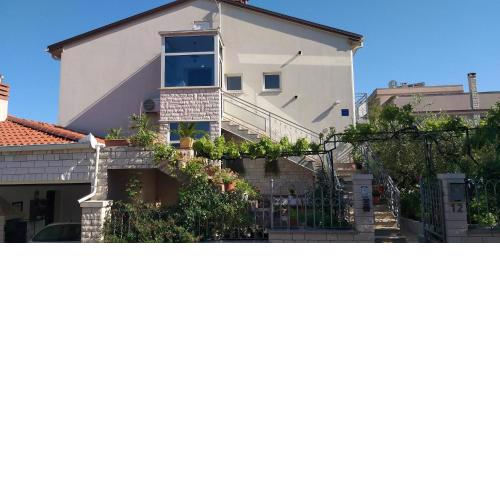 Apartman Oliva