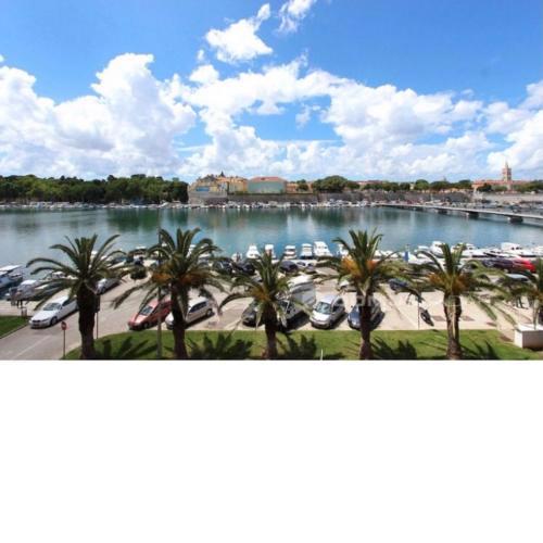 Apartman Zadar Centar(free parking and wi-fi)