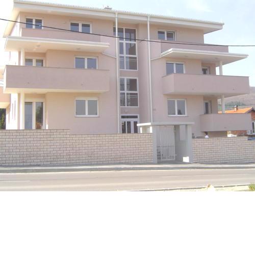 Apartmani Almica