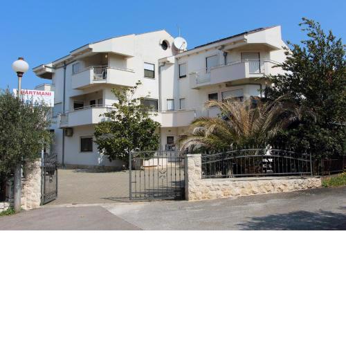 Apartmani Amado/Lozic