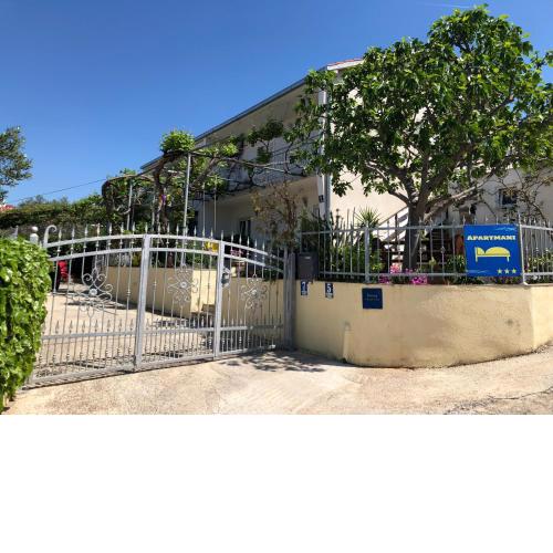 Apartmani Area Doma