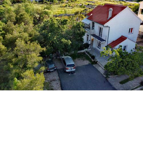 Apartmani Lena