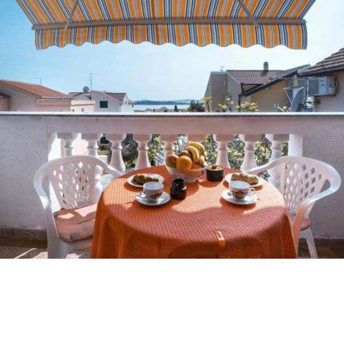 Apartmani Lovrinović