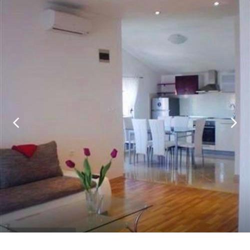 Apartmani Roko&Lovre Paklenica