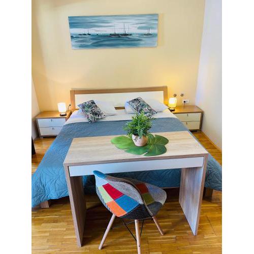 Apartmans and Rooms Madunic I