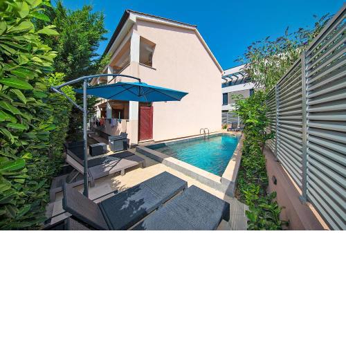 Apartmensts Arsen 928