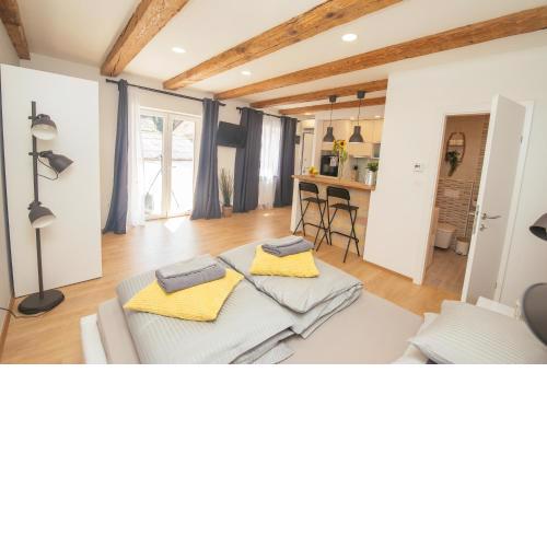 Apartment 63 - 3