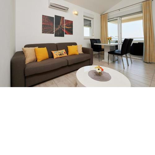 Apartment Adria