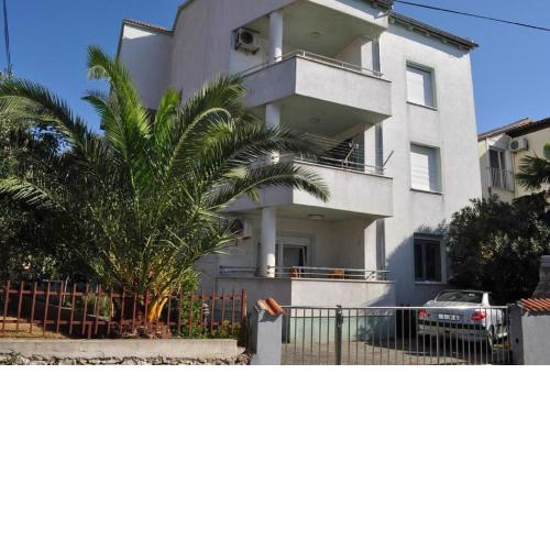 Apartment Adriana