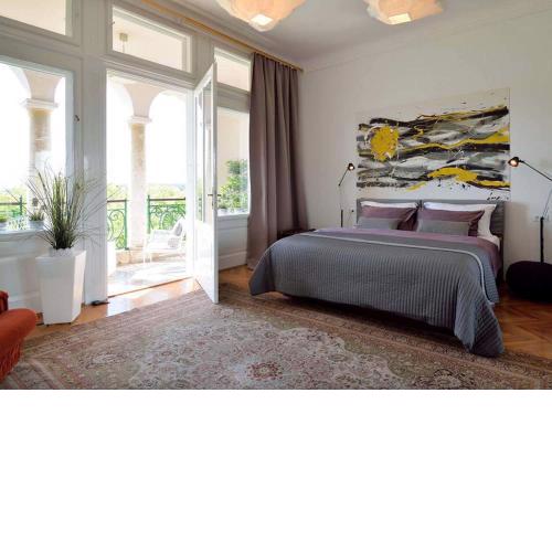 Apartment A.M.P.