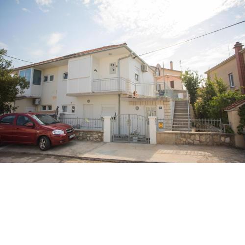 Apartment Ana