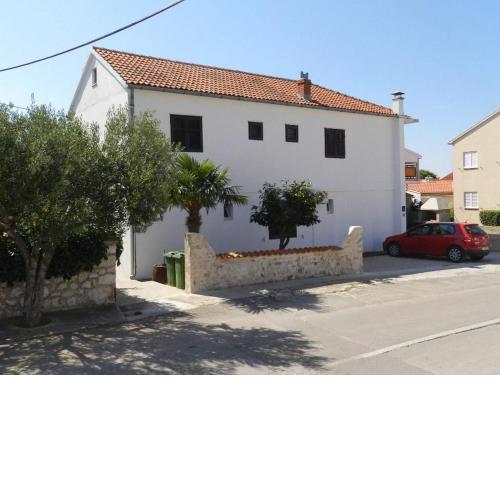 Apartment and Room Ivica