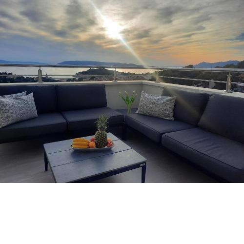 Apartment Anny de luxe with sea view