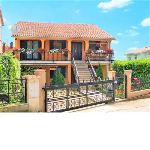 Apartment D&N