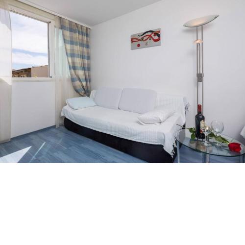 Apartment Dragica 1