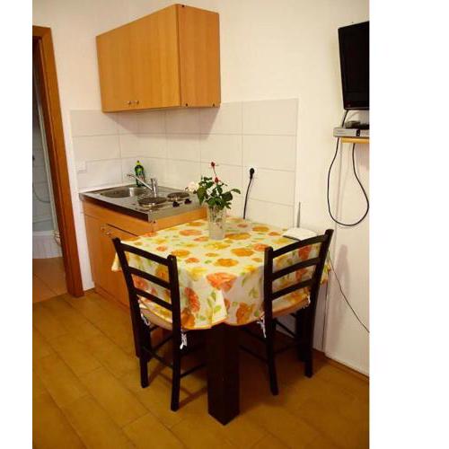 Apartment for two near sea