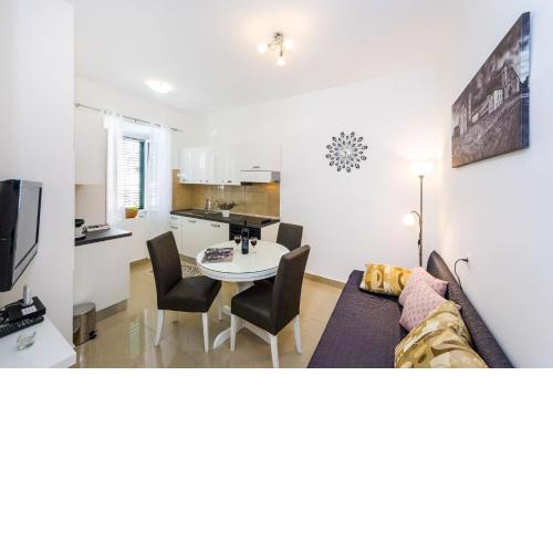 Apartment Gariful