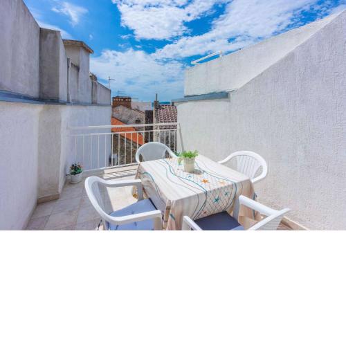 Apartment in Crikvenica 14216