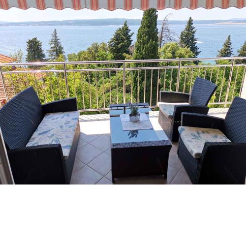 Apartment in Crikvenica 5739