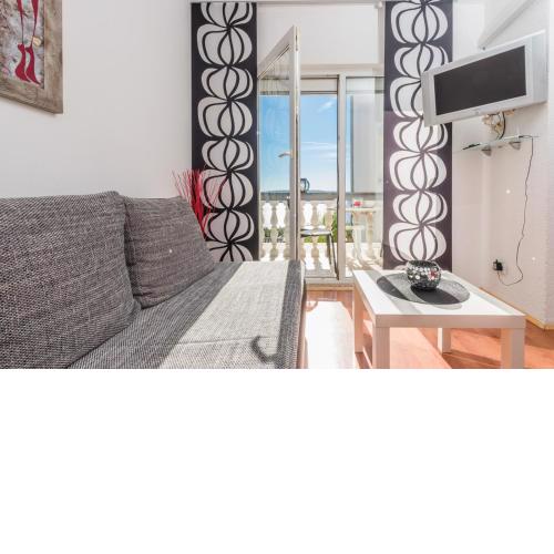 Apartment in Crikvenica with sea view, balcony, air conditioning, WiFi 3492-3