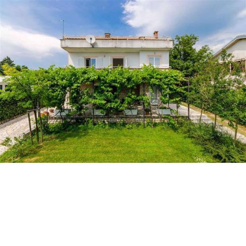 Apartment in Novi Vinodolski 15312