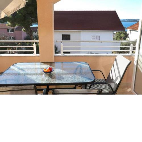 Apartment in Okrug Gornji with sea view, terrace, air conditioning, WiFi 5059-2