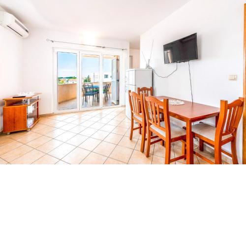 Apartment Ivona