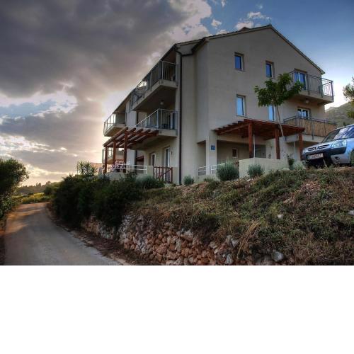 Apartment Jela