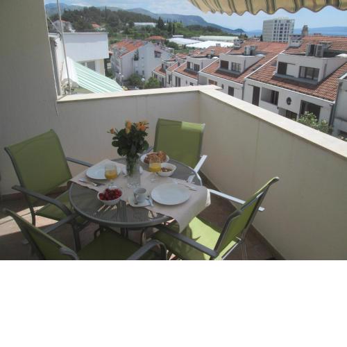 Apartment Lana