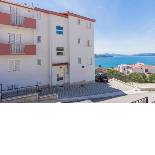 Apartment Ljuba