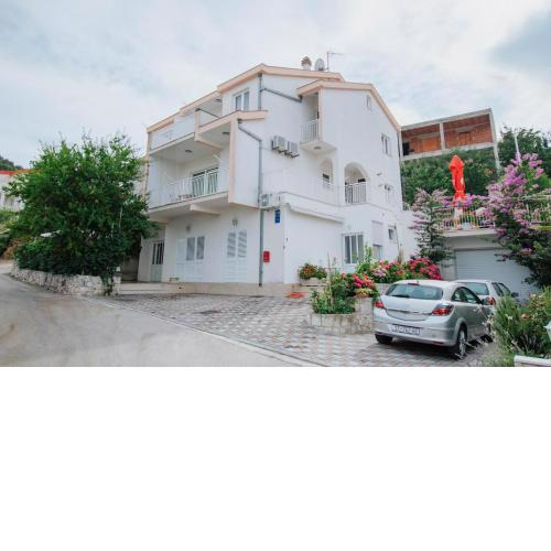 Apartment Mastrinka 11283a