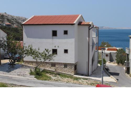 Apartment Metajna 6337b