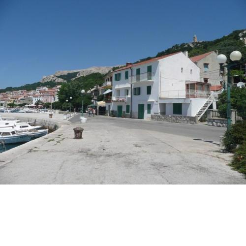 Apartment Mira