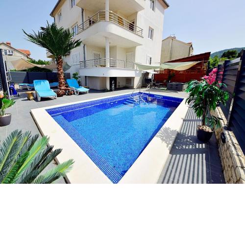 Apartment Mirroni by Interhome