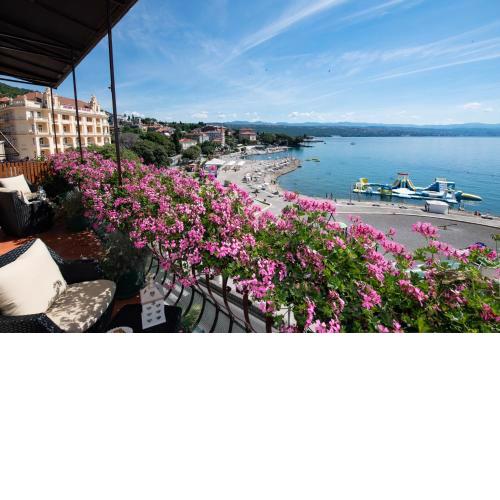 Apartment Opatija Slatina beach