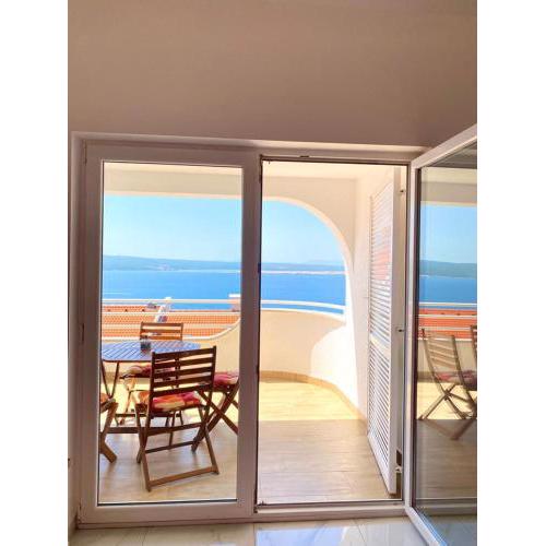 Apartment Prilaz Obali
